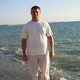 Aleksandr, 47