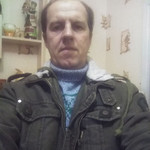 Vlad, 44