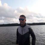 Jon, 35 (1 , 0 )