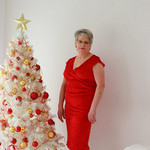 Nina, 64